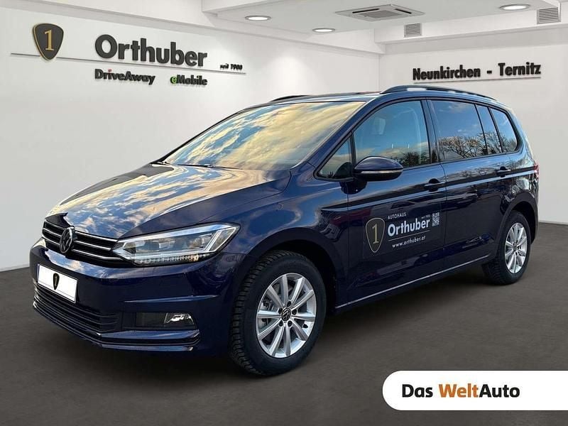 Neu VW Touran 150 PS (110 kW) 2025 Mittelblau  metallic Van / Kleinbus