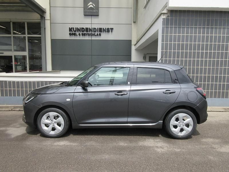 Neu Suzuki Swift 82 PS (60 kW) 2025 Mineral gray mettalic Kleinwagen