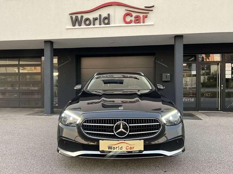 Gebraucht Mercedes E220 Avantgarde 194 PS (142 kW) 2020 Grau Kombi