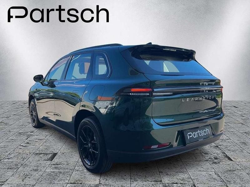 Neu Leapmotor C10 215 PS (158 kW) 2025 Grün SUV
