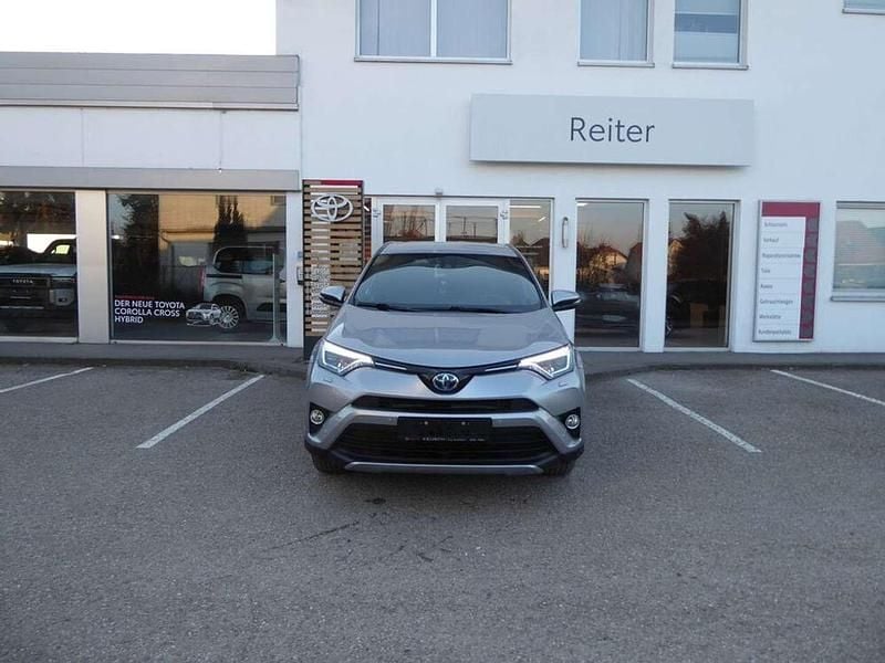 Silber Gebraucht 2017 Toyota RAV4 Hybrid SUV | € 18.990 (Guter Preis) - Bild 1/4