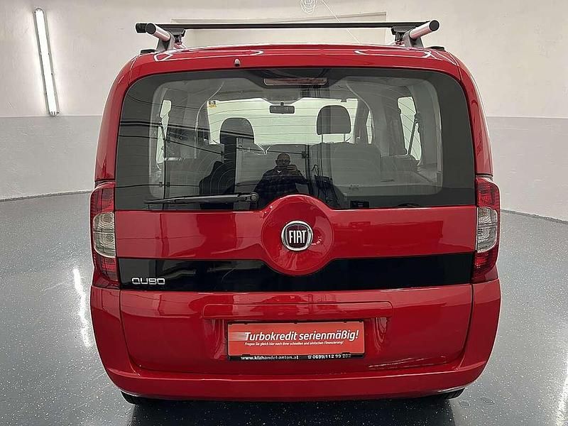 Gebraucht Fiat Qubo Trekking 73 PS (53 kW) 2012 Rot Van / Kleinbus
