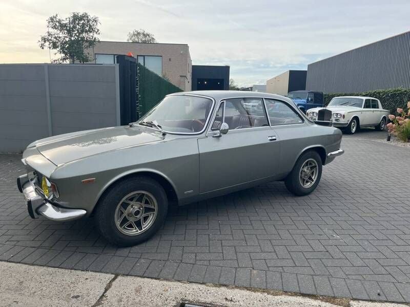 Gebraucht Alfa Romeo Giulia Sprint Sprint 106 PS (77 kW) 1966 Silber Coupé