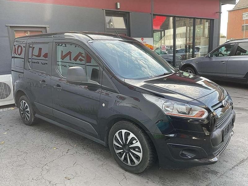 Gebraucht Ford Tourneo Trend 95 PS (69 kW) 2015 Schwarz Kombi