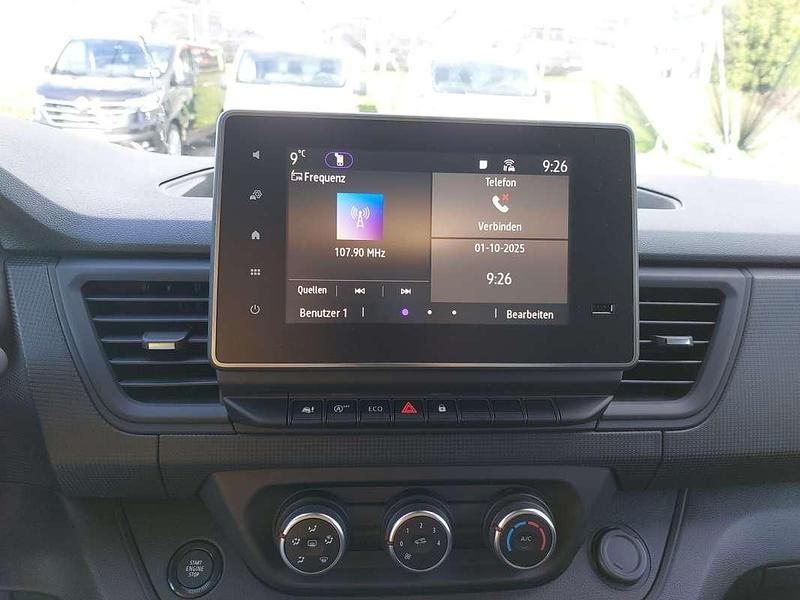 Neu Renault Trafic 131 PS (96 kW) 2025 Weiß Van / Kleinbus