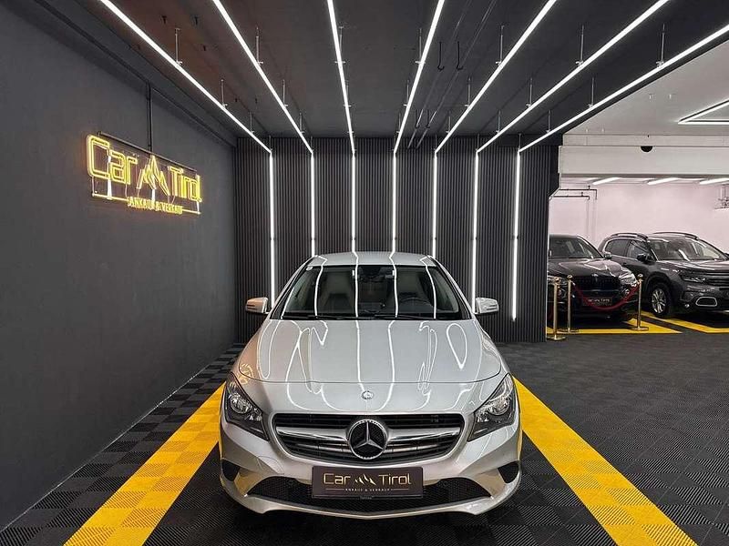 Gebraucht Mercedes CLA200 136 PS (100 kW) 2014 Silber Limousine