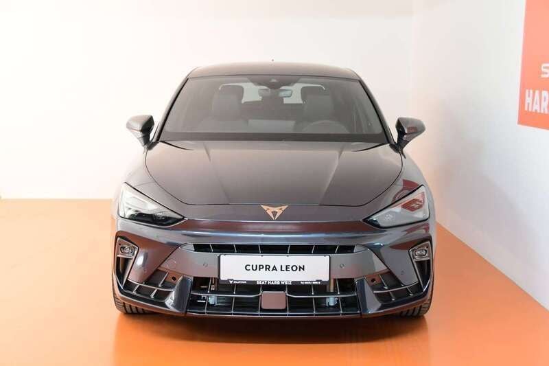 Gebraucht Cupra Leon 150 PS (110 kW) 2025 Dunkelgrau  metallicperleffekt Limousine