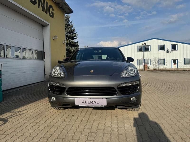 Gebraucht Porsche Cayenne Platinum Edition 245 PS (180 kW) 2014 Grau SUV