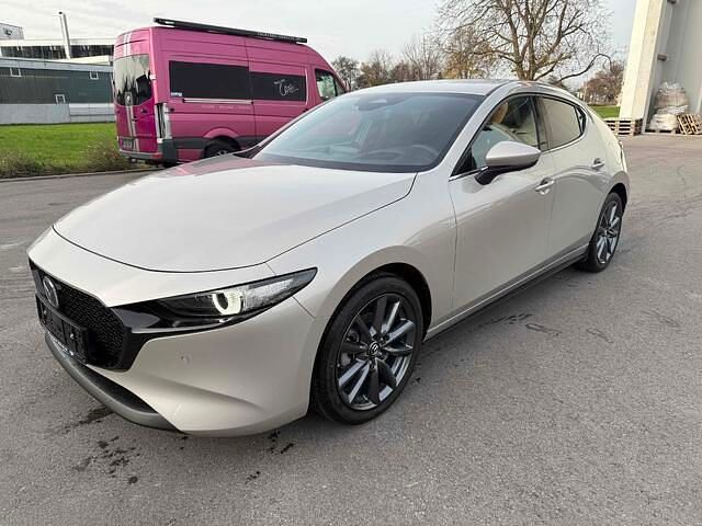 Neu Mazda 3 140 PS (102 kW) 2025 Grau sonderlackierung Limousine