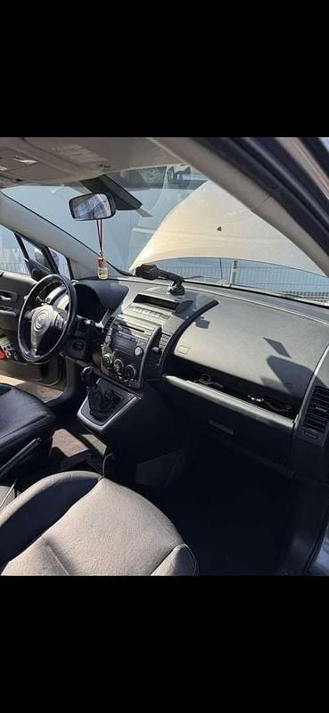 Gebraucht Mazda 5 143 PS (105 kW) 2008 Grau Van / Kleinbus