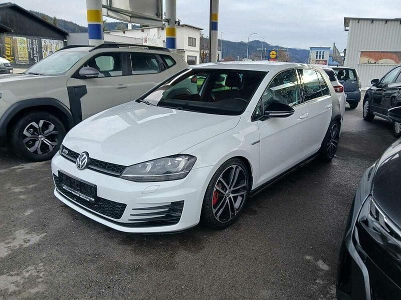 Gebraucht VW Golf VII GTD 184 PS (135 kW) 2016 Limousine