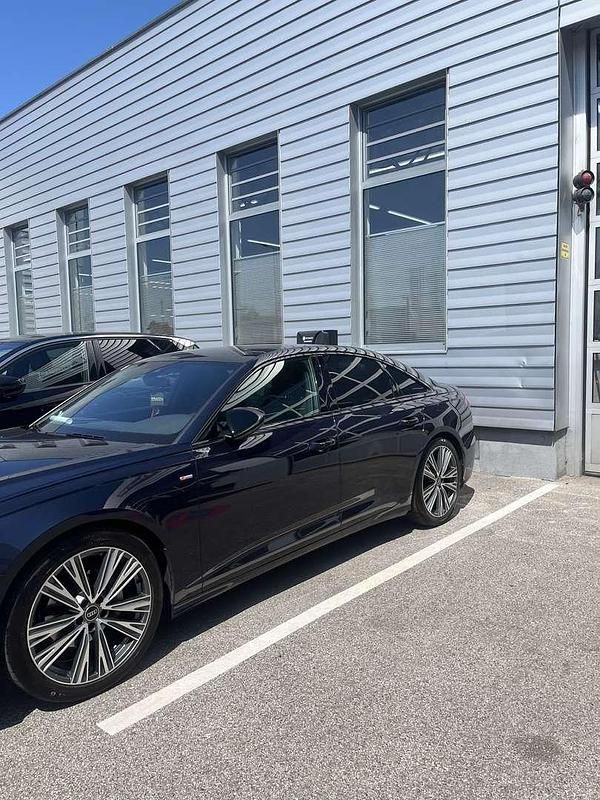 Gebraucht Audi A6 Ambiente 204 PS (150 kW) 2023 Limousine