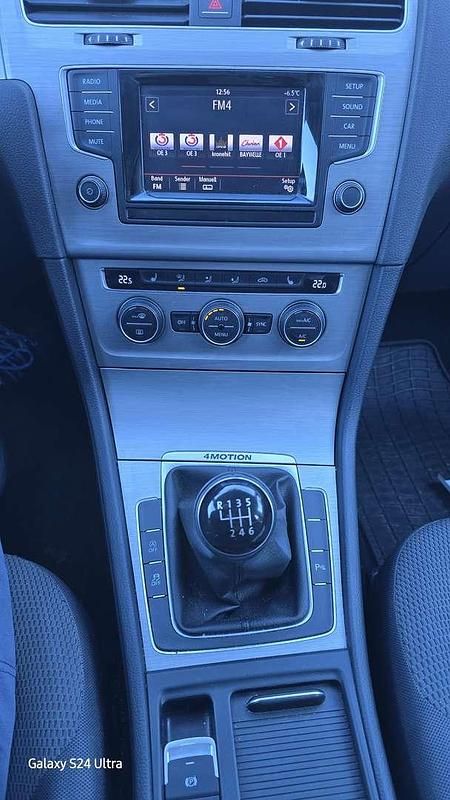 Gebraucht VW Golf VII 105 PS (77 kW) 2014 Silber Kombi