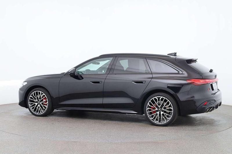 Neu Audi S5 Ambiente 367 PS (269 kW) 2025 Schwarz Kombi