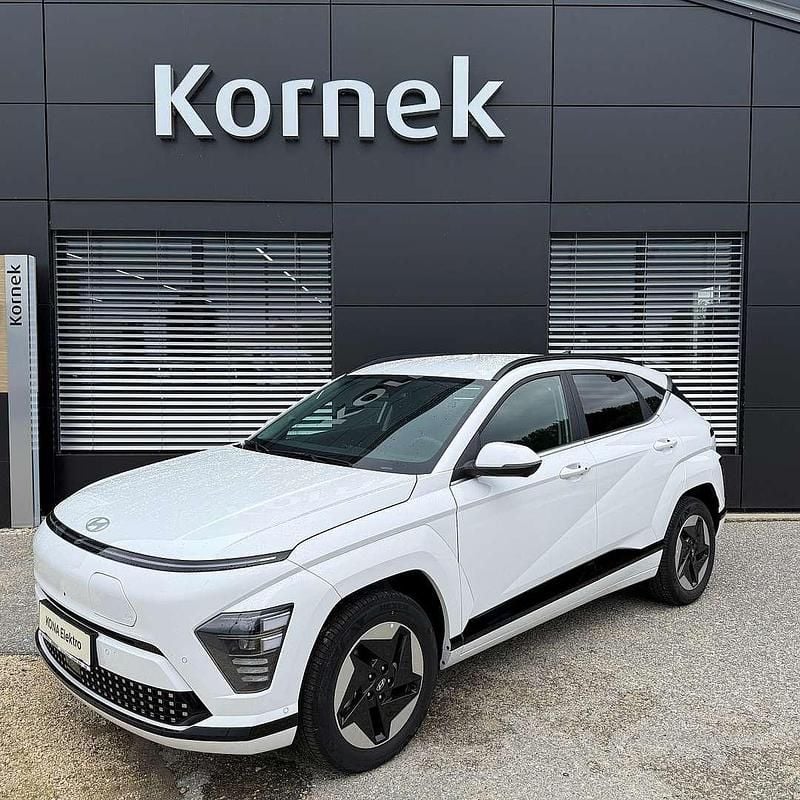 Weiß Neu 2025 Hyundai Kona GO! SUV | € 37.480 (Fairer Preis) - Bild 1/4