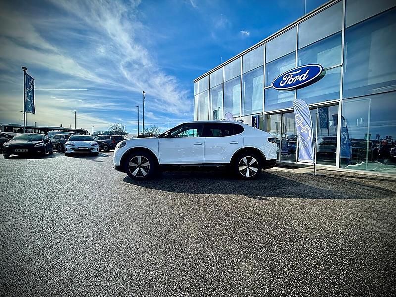 Neu Ford Capri Extended Range 210 kW (286 PS) 2026 Frozen white SUV