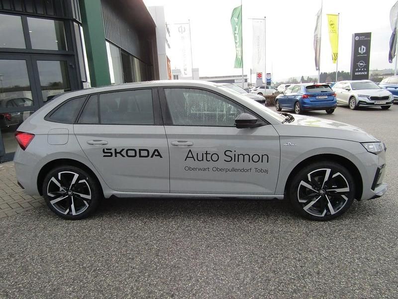 Neu Skoda Scala Monte Carlo 150 PS (110 kW) 2026 Mittelgrau  normal Kleinwagen