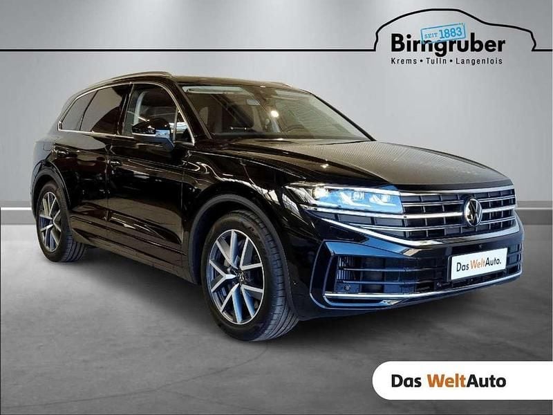 Schwarz metallic Neu 2025 VW Touareg Elegance SUV | € 77.990 (Superpreis) - Bild 1/4