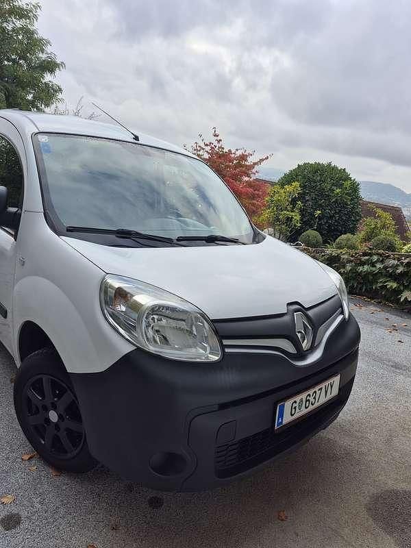 Weiß Gebraucht 2014 Renault Kangoo Expression Kombi | € 6.500 (Teuer) - Bild 1/4