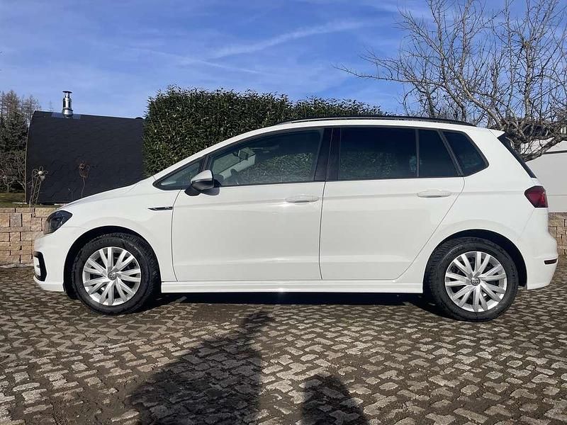 Gebraucht VW Golf VII Highline 110 PS (80 kW) 2017 Limousine