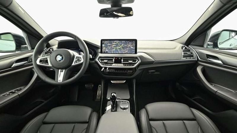 Gebraucht BMW X4 190 PS (139 kW) 2024 M brooklyn grau meta SUV