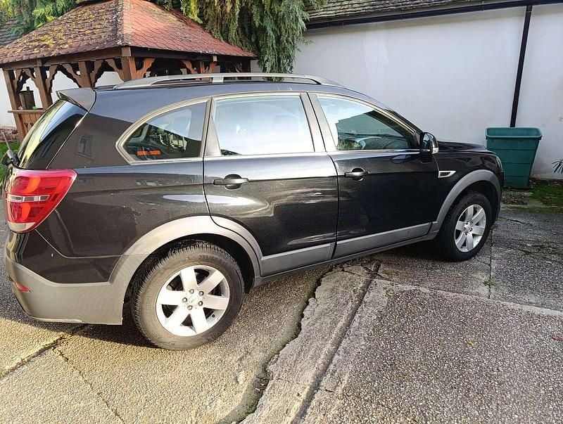 Gebraucht Chevrolet Captiva LS 167 PS (122 kW) 2014 Schwarz SUV