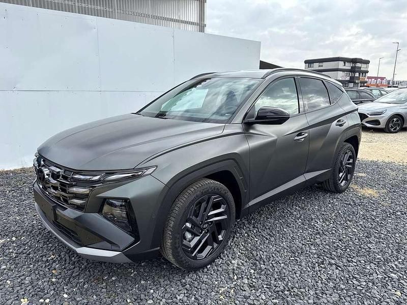 Neu Hyundai Tucson 159 PS (116 kW) 2025 Grün SUV