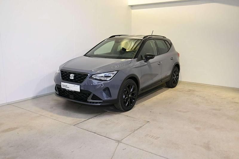 Gebraucht Seat Arona FR 116 PS (85 kW) 2025 Hellgrau  normal SUV
