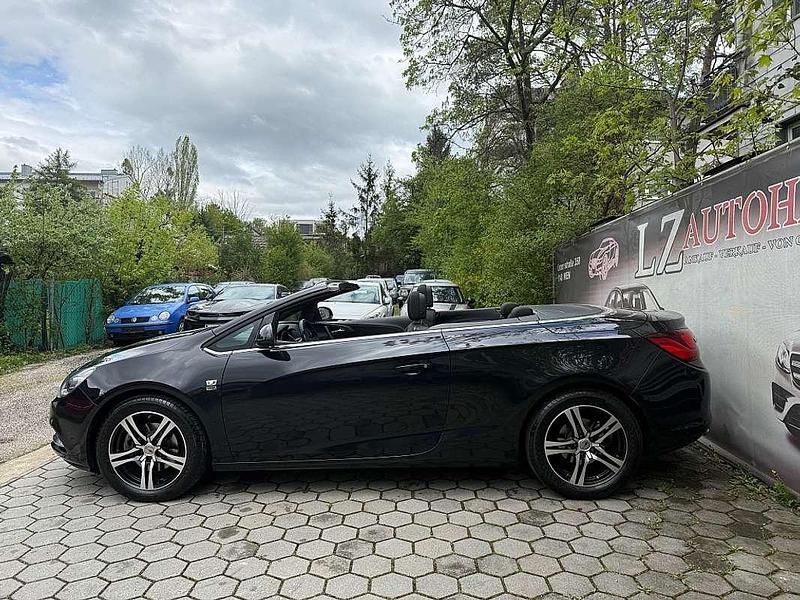 Gebraucht Opel Cascada Edition 120 PS (88 kW) 2015 Schwarz Cabrio