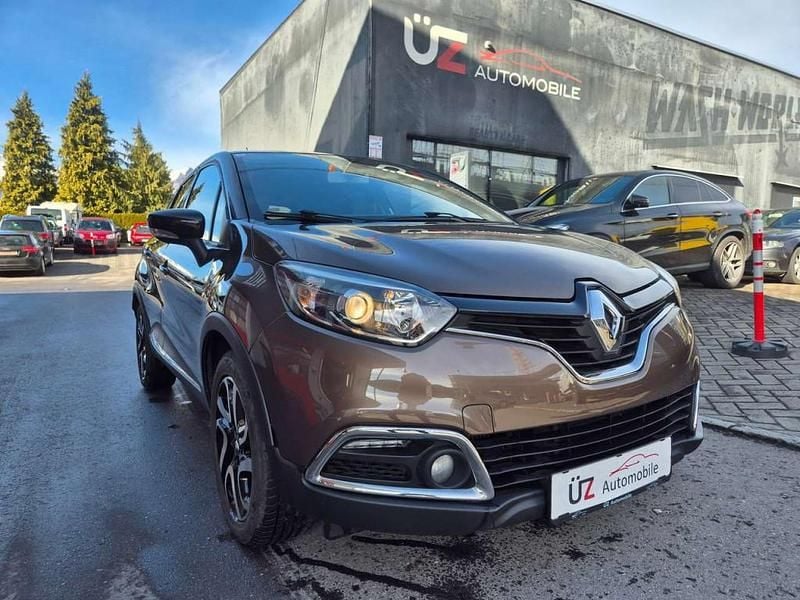 Gebraucht Renault Captur Luxe 90 PS (66 kW) 2014 Braun SUV