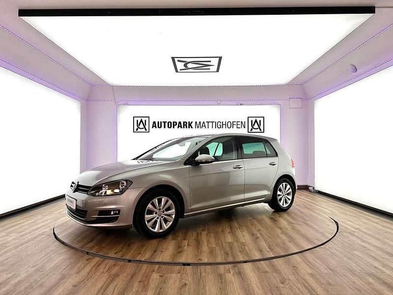 Gebraucht VW Golf VII Comfortline 110 PS (80 kW) 2016 Grau Kleinwagen