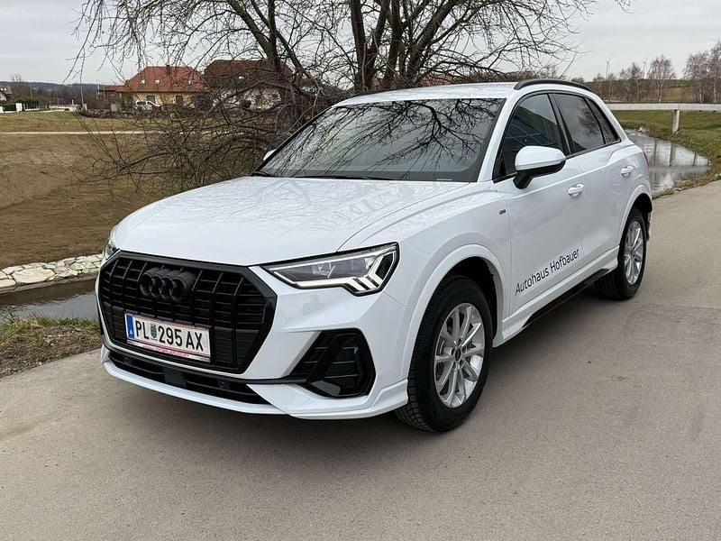 Gebraucht Audi Q3 Admired 150 PS (110 kW) 2025 Weiß SUV
