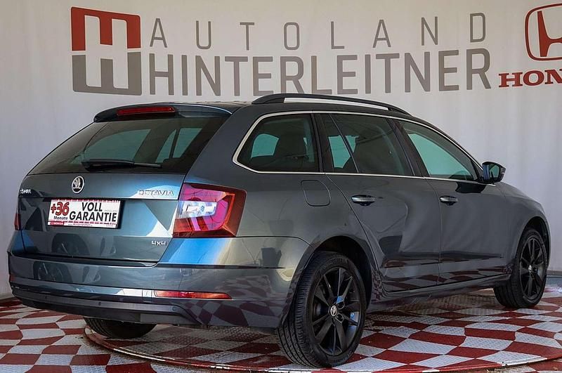 Gebraucht Skoda Octavia Sport 116 PS (85 kW) 2019 Grau Kombi