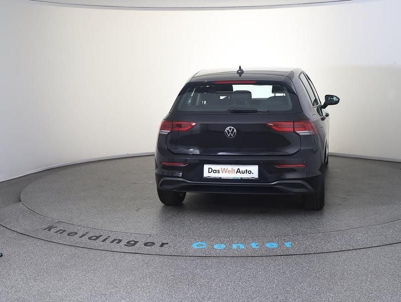 Gebraucht VW Golf VIII Life 116 PS (85 kW) 2022 Schwarz  metallic Limousine