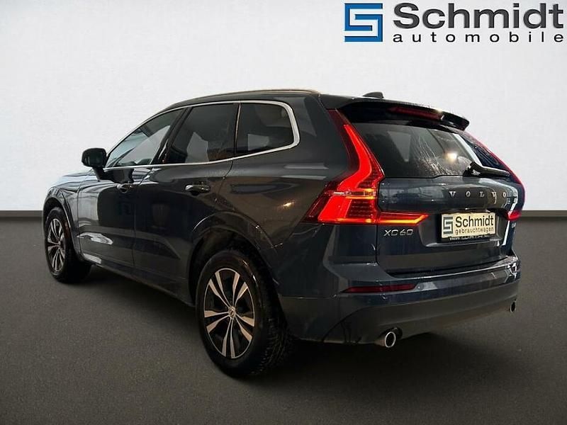 Gebraucht Volvo XC60 Momentum 197 PS (144 kW) 2019 Blau SUV