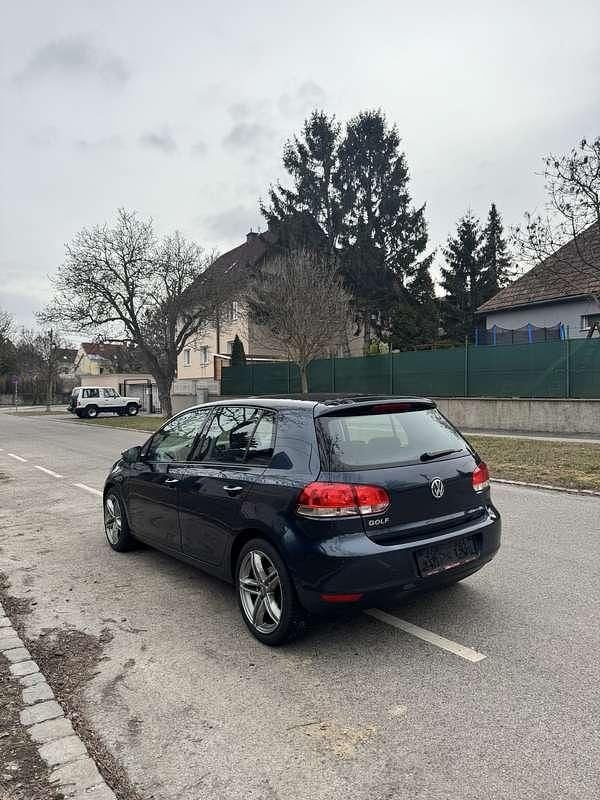 Gebraucht VW Golf VI Comfortline 90 PS (66 kW) 2009 Kleinwagen