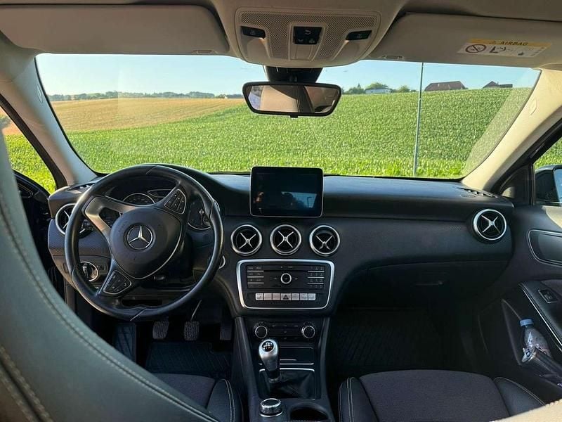 Gebraucht Mercedes A160 90 PS (66 kW) 2017 Limousine