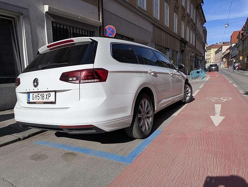 Gebraucht VW Passat Elegance 190 PS (139 kW) 2019 Weiß Kombi