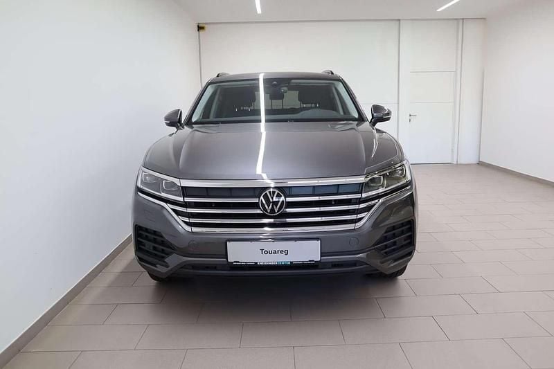 Neu VW Touareg 231 PS (169 kW) 2025 Mittelgrau  metallic SUV