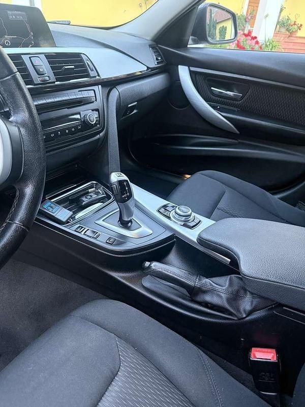 Gebraucht BMW 318 143 PS (105 kW) 2014