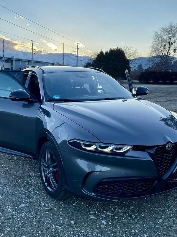 Gebraucht Alfa Romeo Tonale Edizione Speciale 160 PS (117 kW) 2022 Grau SUV