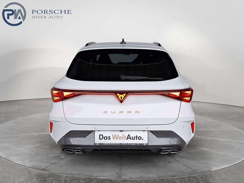 Gebraucht Cupra Leon 150 PS (110 kW) 2025 Weiss  metallic Kombi