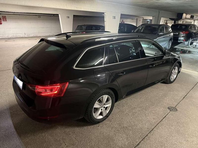 Gebraucht Skoda Superb Ambition 150 PS (110 kW) 2020 Kombi