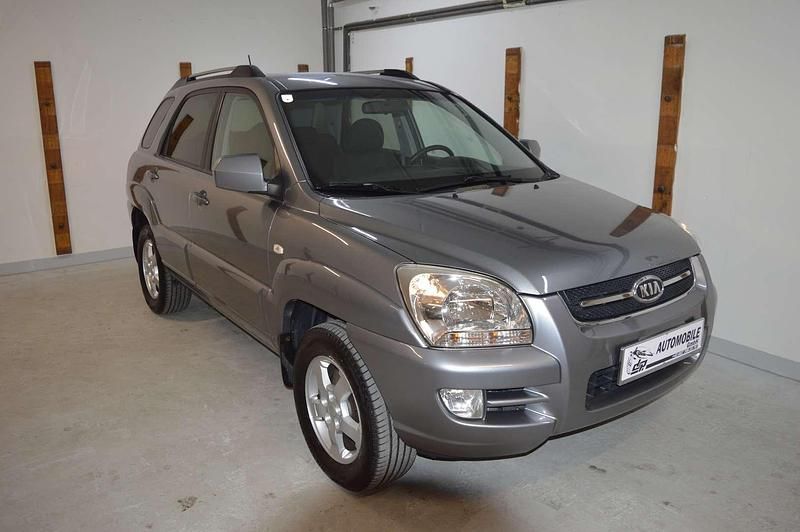 Grau Gebraucht 2008 Kia Sportage SUV | € 4.900 (Fairer Preis) - Bild 1/4