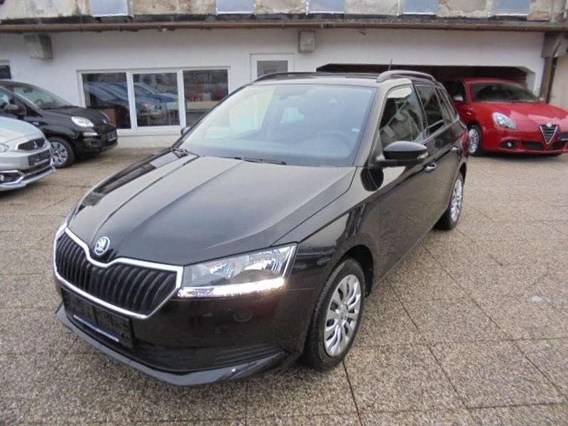 Schwarz Gebraucht 2022 Skoda Fabia Active Kombi | € 15.990 (Fairer Preis) - Bild 1/4