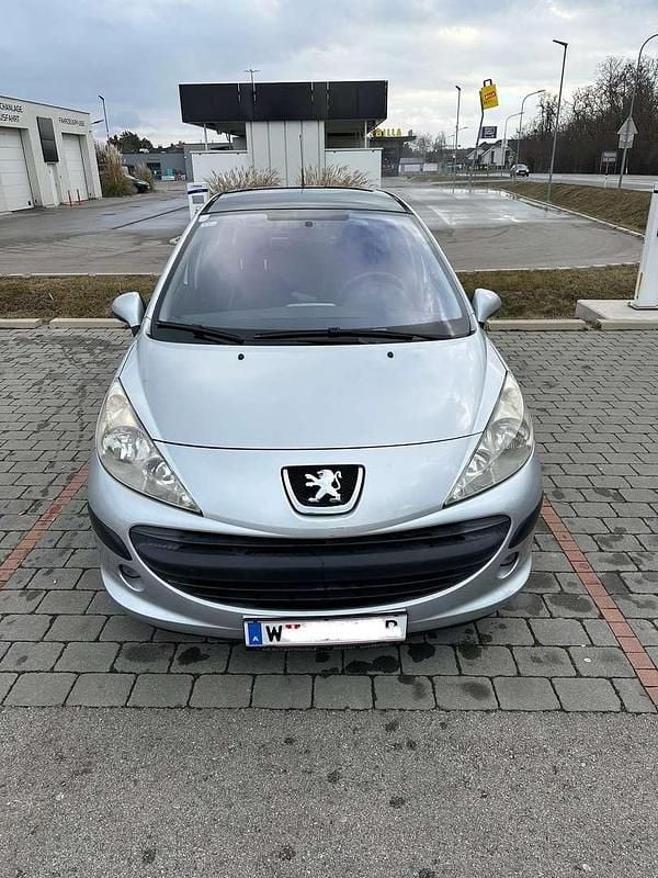 Gebraucht Peugeot 207 73 PS (53 kW) 2007 Limousine