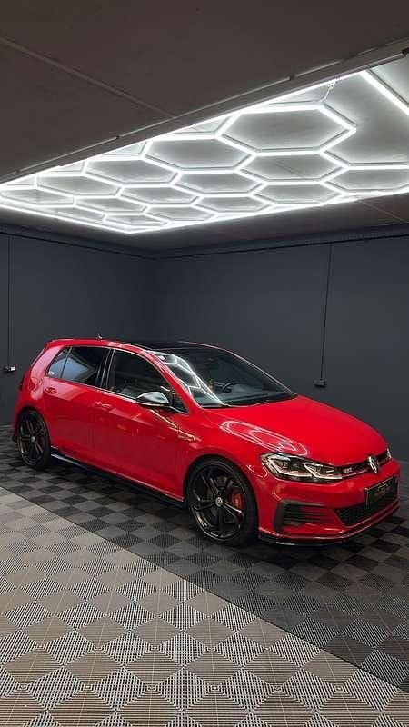 Gebraucht VW Golf VII GTI 290 PS (213 kW) 2019 Rot Limousine