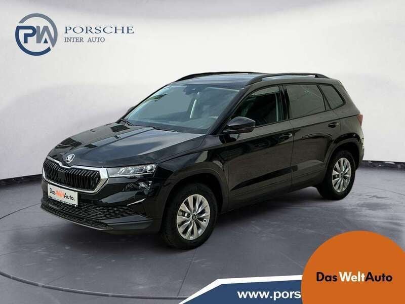 Schwarz metallicperleffektno Neu 2025 Skoda Karoq Selection SUV | € 39.490 (Guter Preis) - Bild 1/4