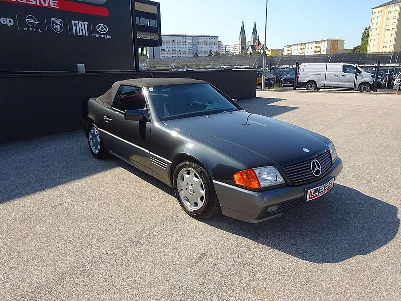 Gebraucht Mercedes SL300 190 PS (139 kW) 1991 Schwarz Limousine