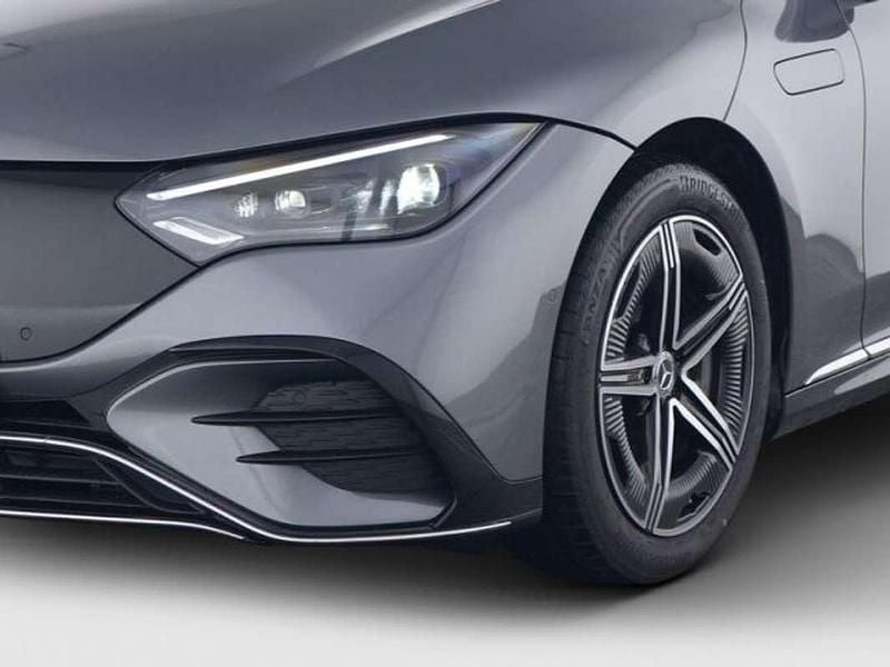 Gebraucht Mercedes EQE500 AMG Line Premium Plus 300 kW (408 PS) 2024 Grau Limousine